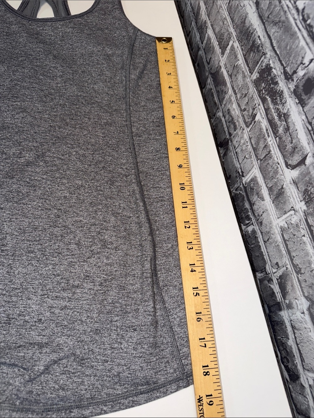 Lululemon‎ Gray Racerback Athletic Tank - Picture 5 of 8
